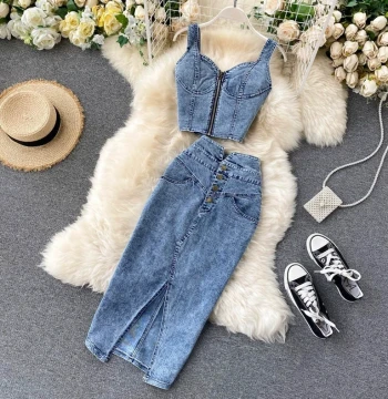 جمبسوت نسائي جنز انيق وجذاب 🛍❤️